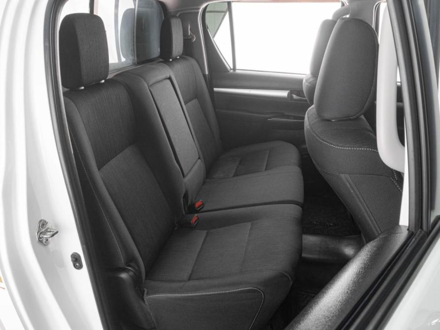 Toyota Hilux VIII Рестайлинг 2 Тюмень  - изображение 7