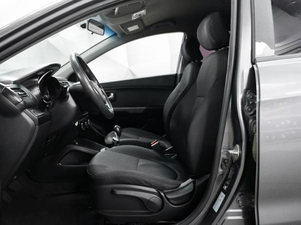 Kia Rio III Рестайлинг с пробегом 2015 года, цена 825 000 рублей, 186715 км, седан, Автокод Объявления