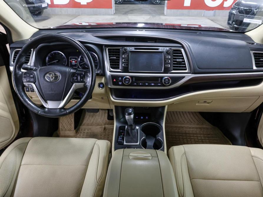 Toyota Highlander III (XU50) Москва  - изображение 12