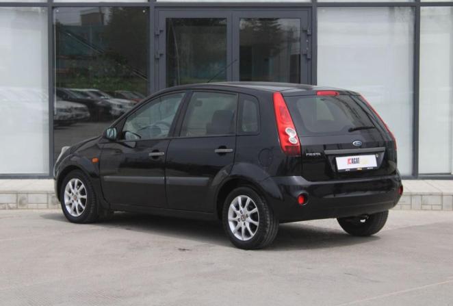 Ford Fiesta Mk5 с пробегом 2008 года, цена 399 000 рублей, 136092 км, хэтчбек, Автокод Объявления