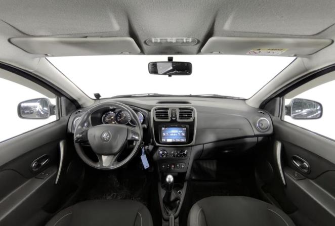 Renault Sandero II с пробегом 2015 года, цена 935 000 рублей, 91780 км, хэтчбек, Автокод Объявления