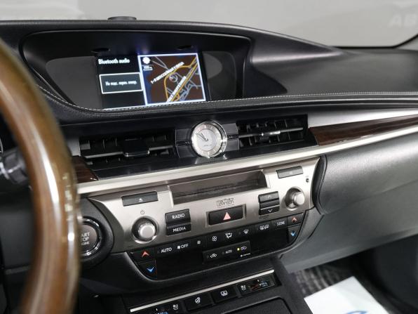 Lexus ES VI с пробегом 2013 года, цена 2 270 000 рублей, 125000 км, седан, Автокод Объявления