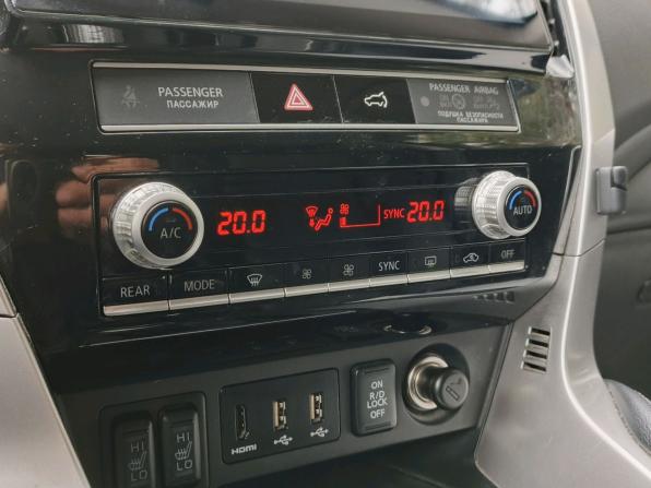 Mitsubishi Pajero Sport III Рестайлинг с пробегом 2021 года, цена 2 999 000 рублей, 255322 км, внедорожник, Автокод Объявления