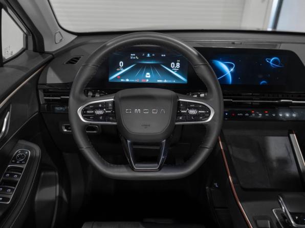 Omoda C5 I с пробегом 2024 года, цена 1 880 000 рублей, 36676 км, внедорожник, Автокод Объявления