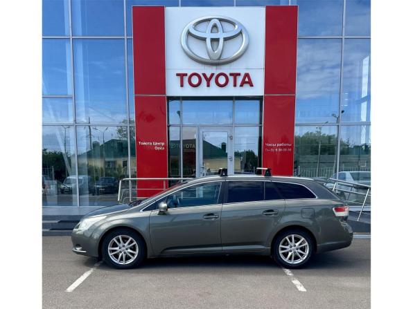 Toyota Avensis III с пробегом 2010 года, цена 888 000 рублей, 206458 км, универсал, Автокод Объявления