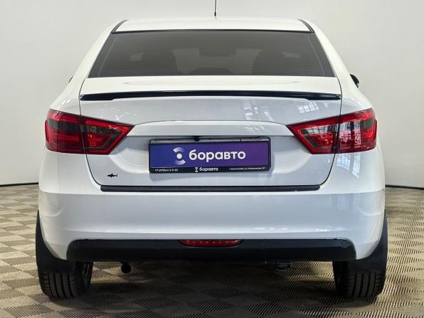 Lada (ВАЗ) Vesta I с пробегом 2019 года, цена 1 060 000 рублей, 73691 км, седан, Автокод Объявления