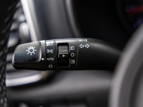 Kia Sportage IV Рестайлинг с пробегом 2019 года, цена 2 098 000 рублей, 77064 км, внедорожник, Автокод Объявления