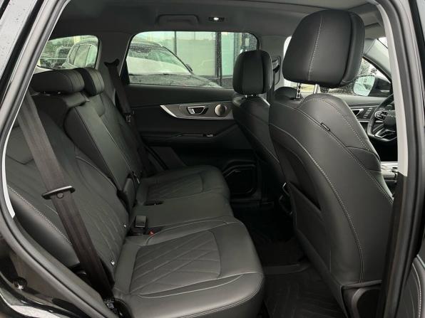 Chery Tiggo 8 Pro Max I Рестайлинг с пробегом 2023 года, цена 2 390 000 рублей, 30633 км, внедорожник, Автокод Объявления