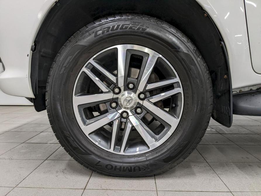 Toyota Hilux VIII Москва  - изображение 18