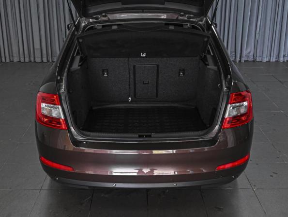 Skoda Octavia III (A7) с пробегом 2015 года, цена 1 440 000 рублей, 188438 км, лифтбек, Автокод Объявления