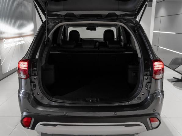Mitsubishi Outlander III Рестайлинг 3 с пробегом 2021 года, цена 3 145 000 рублей, 55456 км, внедорожник, Автокод Объявления