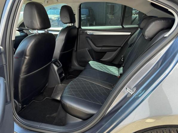 Skoda Octavia III (A7) с пробегом 2013 года, цена 1 049 000 рублей, 248718 км, лифтбек, Автокод Объявления
