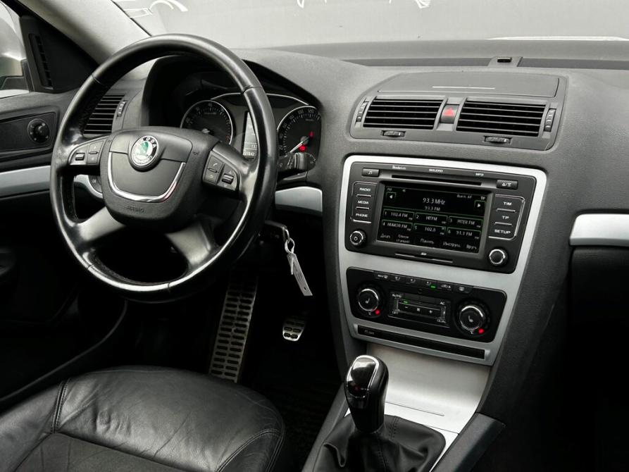 Skoda Octavia II (A5) Рестайлинг Санкт-Петербург  - изображение 13