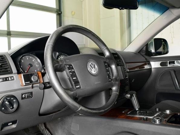 Volkswagen Touareg I Рестайлинг с пробегом 2008 года, цена 1 099 999 рублей, 356889 км, внедорожник, Автокод Объявления