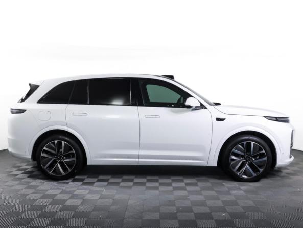 Li Auto (Lixiang) L7 I с пробегом 2023 года, цена 5 390 000 рублей, 53143 км, внедорожник, Автокод Объявления