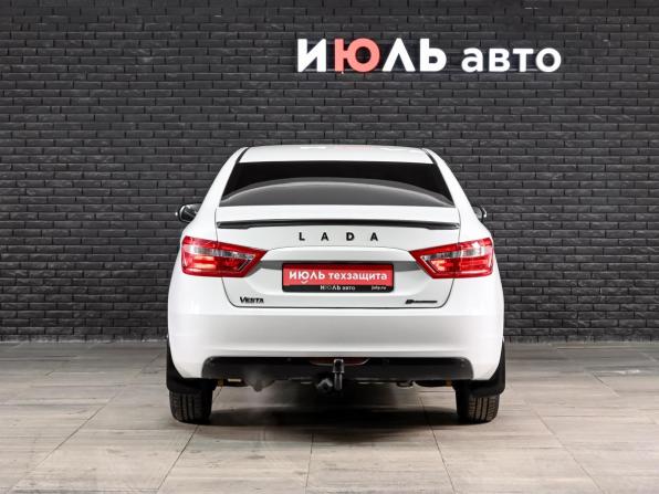 Lada (ВАЗ) Vesta I с пробегом 2021 года, цена 880 000 рублей, 89073 км, седан, Автокод Объявления