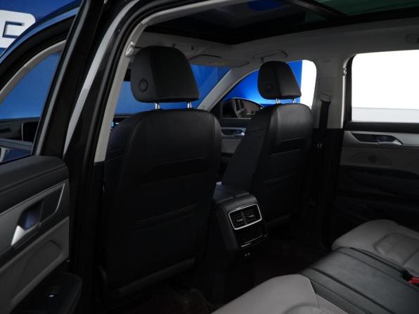 Volkswagen Tavendor I с пробегом 2024 года, цена 4 297 444 рубля, 19643 км, внедорожник, Автокод Объявления