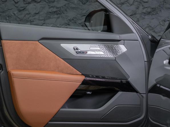 Новый BMW 7 серии VII (G70) Рестайлинг 2026 года, цена 23 990 000 рублей, седан, Автокод Объявления