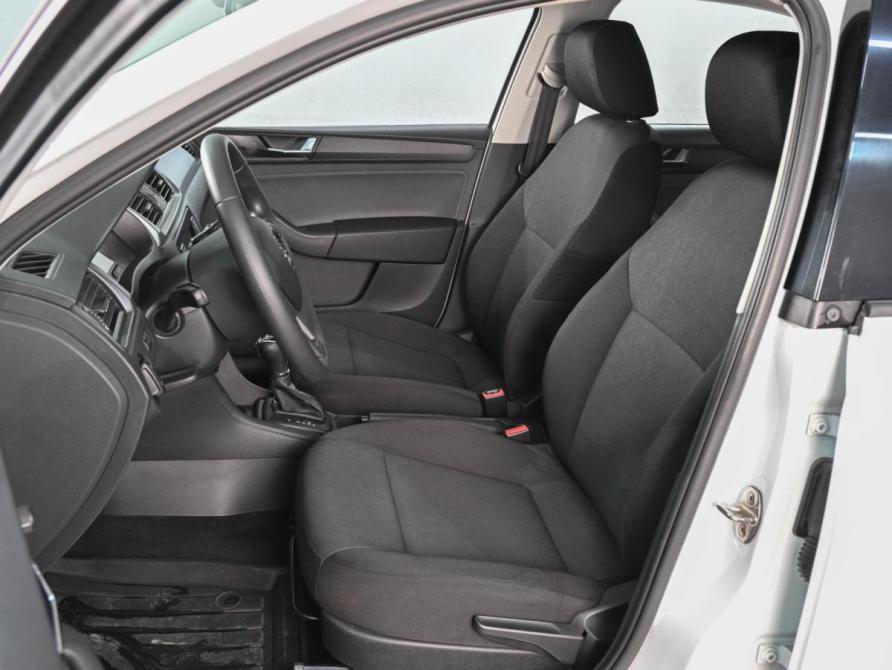 Skoda Rapid I Рестайлинг Ростов-на-Дону  - изображение 10