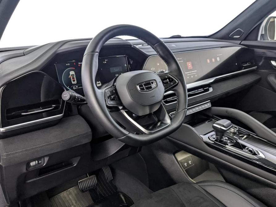 Geely Monjaro I Москва  - изображение 15