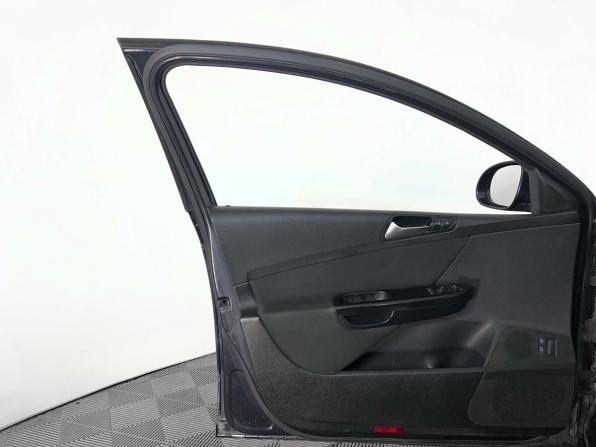 Volkswagen Passat B6 с пробегом 2010 года, цена 485 000 рублей, 280000 км, универсал, Автокод Объявления