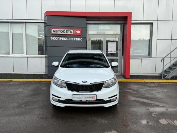 Kia Rio III Рестайлинг с пробегом 2015 года, цена 806 250 рублей, 175431 км, седан, Автокод Объявления
