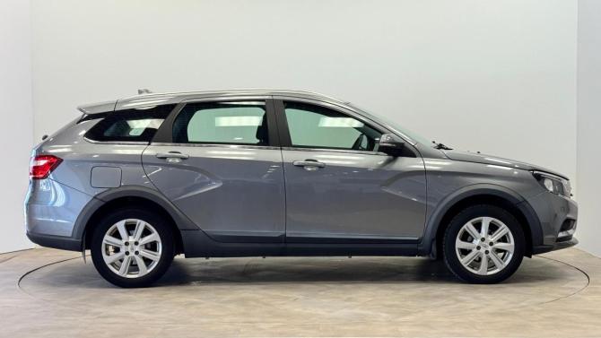Lada (ВАЗ) Vesta I с пробегом 2020 года, цена 1 275 000 рублей, 10917 км, универсал, Автокод Объявления
