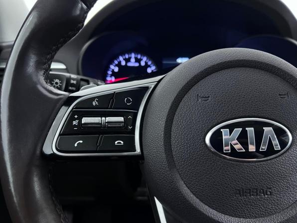 Kia Optima IV Рестайлинг с пробегом 2018 года, цена 1 977 000 рублей, 98421 км, седан, Автокод Объявления