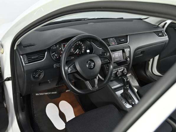 Skoda Octavia III (A7) с пробегом 2015 года, цена 1 149 000 рублей, 195000 км, лифтбек, Автокод Объявления