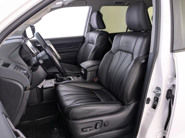 Toyota Land Cruiser Prado 150 Series Рестайлинг 3 с пробегом 2021 года, цена 5 150 000 рублей, 74457 км, внедорожник, Автокод Объявления