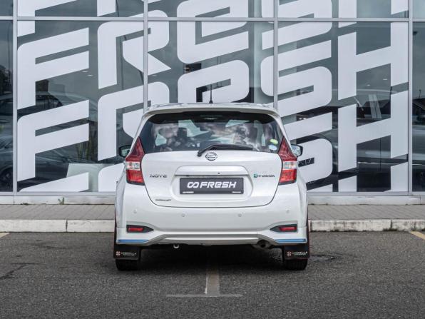 Nissan Note II Рестайлинг с пробегом 2017 года, цена 1 320 000 рублей, 132602 км, хэтчбек, Автокод Объявления