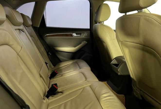 Audi Q5 I (8R) с пробегом 2010 года, цена 1 270 000 рублей, 127648 км, внедорожник, Автокод Объявления