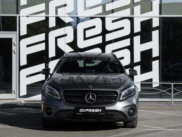 Mercedes-Benz GLA I (X156) Рестайлинг с пробегом 2019 года, цена 1 937 000 рублей, 184502 км, внедорожник, Автокод Объявления