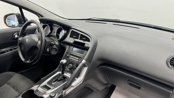 Peugeot 3008 I с пробегом 2012 года, цена 740 000 рублей, 154572 км, внедорожник, Автокод Объявления