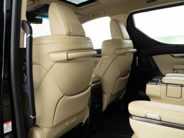 Toyota Alphard III Рестайлинг с пробегом 2021 года, цена 5 997 077 рублей, 137591 км, минивэн, Автокод Объявления