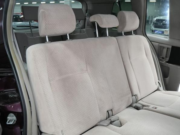 Toyota ISis I с пробегом 2004 года, цена 765 000 рублей, 129915 км, компактвэн, Автокод Объявления