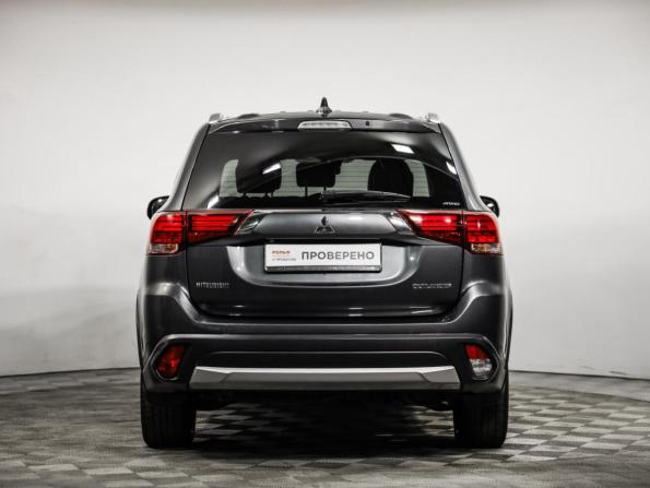 Mitsubishi Outlander III Рестайлинг 3 с пробегом 2018 года, цена 1 949 000 рублей, 157693 км, внедорожник, Автокод Объявления