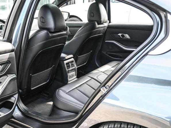 BMW 3 серии VII (G2x) Рестайлинг с пробегом 2022 года, цена 3 649 000 рублей, 96339 км, седан, Автокод Объявления