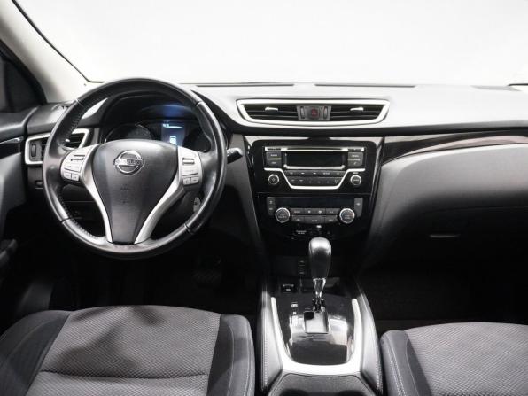 Nissan Qashqai II с пробегом 2016 года, цена 1 569 000 рублей, 91451 км, внедорожник, Автокод Объявления