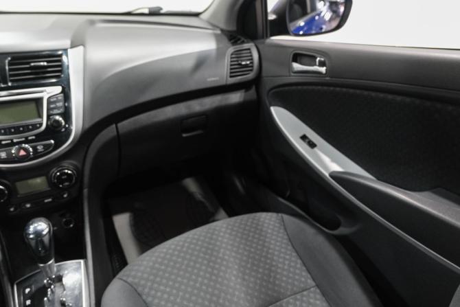 Hyundai Solaris I с пробегом 2012 года, цена 849 000 рублей, 149400 км, хэтчбек, Автокод Объявления
