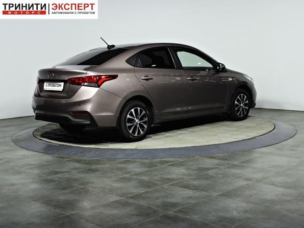 Hyundai Solaris II с пробегом 2018 года, цена 1 338 000 рублей, 140599 км, седан, Автокод Объявления