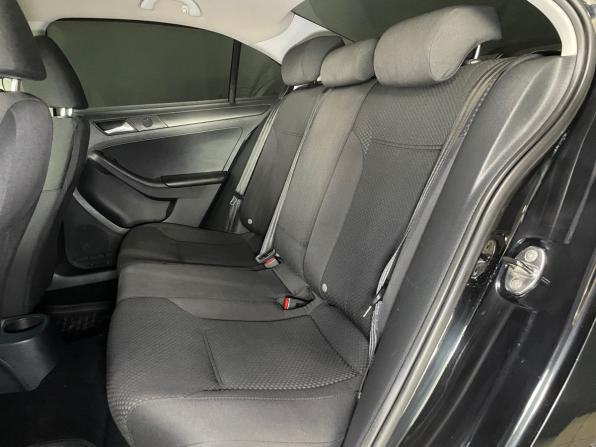 Volkswagen Jetta VI с пробегом 2013 года, цена 899 000 рублей, 261881 км, седан, Автокод Объявления