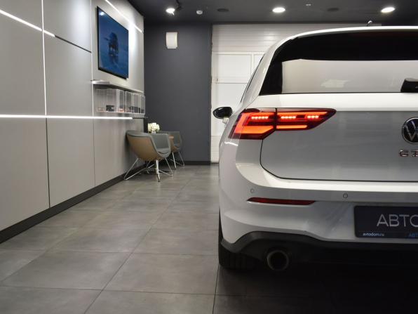 Volkswagen Golf GTI VIII с пробегом 2021 года, цена 3 717 000 рублей, 69824 км, хэтчбек, Автокод Объявления