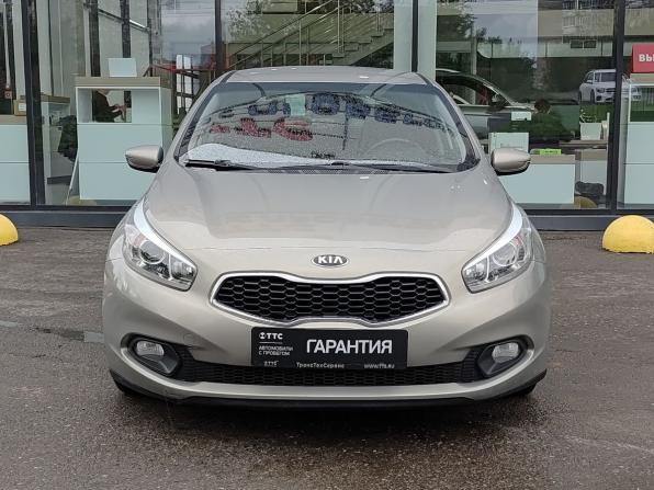 Kia Ceed II с пробегом 2013 года, цена 879 000 рублей, 133512 км, хэтчбек, Автокод Объявления