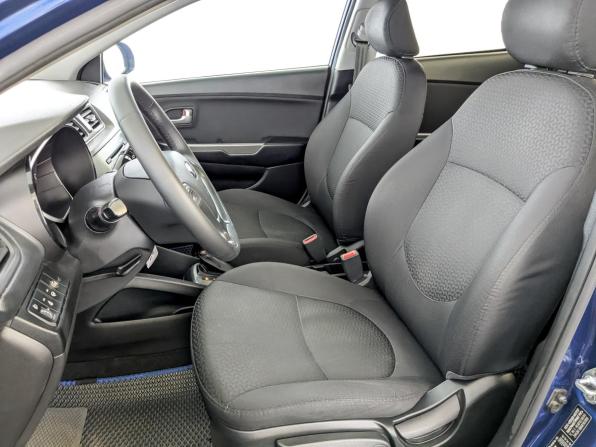 Kia Rio III Рестайлинг с пробегом 2016 года, цена 890 000 рублей, 208590 км, седан, Автокод Объявления