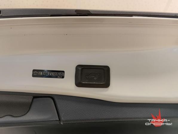 Toyota RAV4 V (XA50) с пробегом 2021 года, цена 4 170 000 рублей, 66000 км, внедорожник, Автокод Объявления