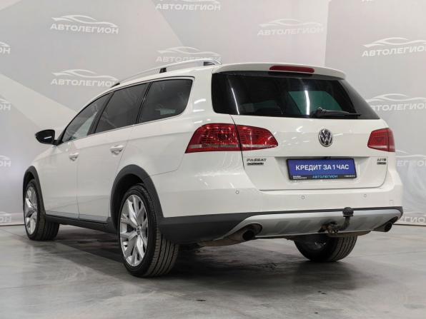 Volkswagen Passat B7 с пробегом 2012 года, цена 1 550 000 рублей, 154096 км, универсал, Автокод Объявления