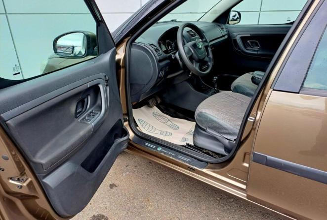 Skoda Roomster I Рестайлинг с пробегом 2012 года, цена 850 000 рублей, 147141 км, компактвэн, Автокод Объявления