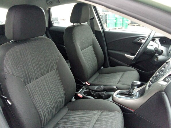 Opel Astra J с пробегом 2010 года, цена 690 000 рублей, 193299 км, хэтчбек, Автокод Объявления