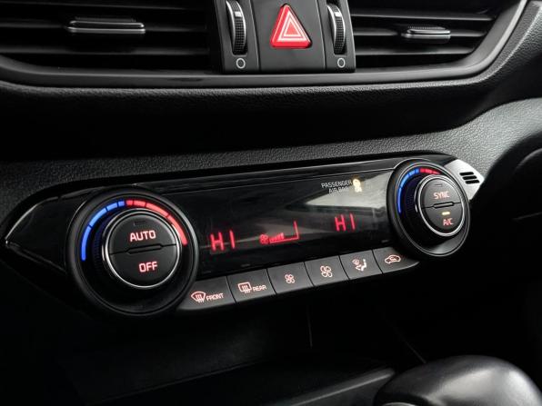 Kia Cerato IV Рестайлинг с пробегом 2021 года, цена 1 950 000 рублей, 86416 км, седан, Автокод Объявления